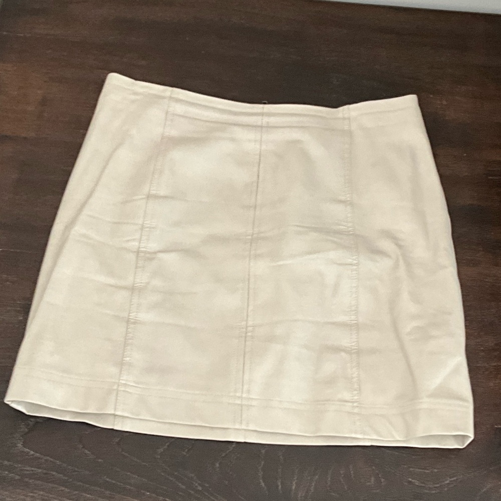 Chic Cream Mini Skirt